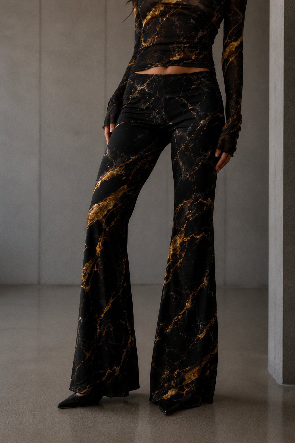 WIDE-LEG PANTS - GOLD MARBLE