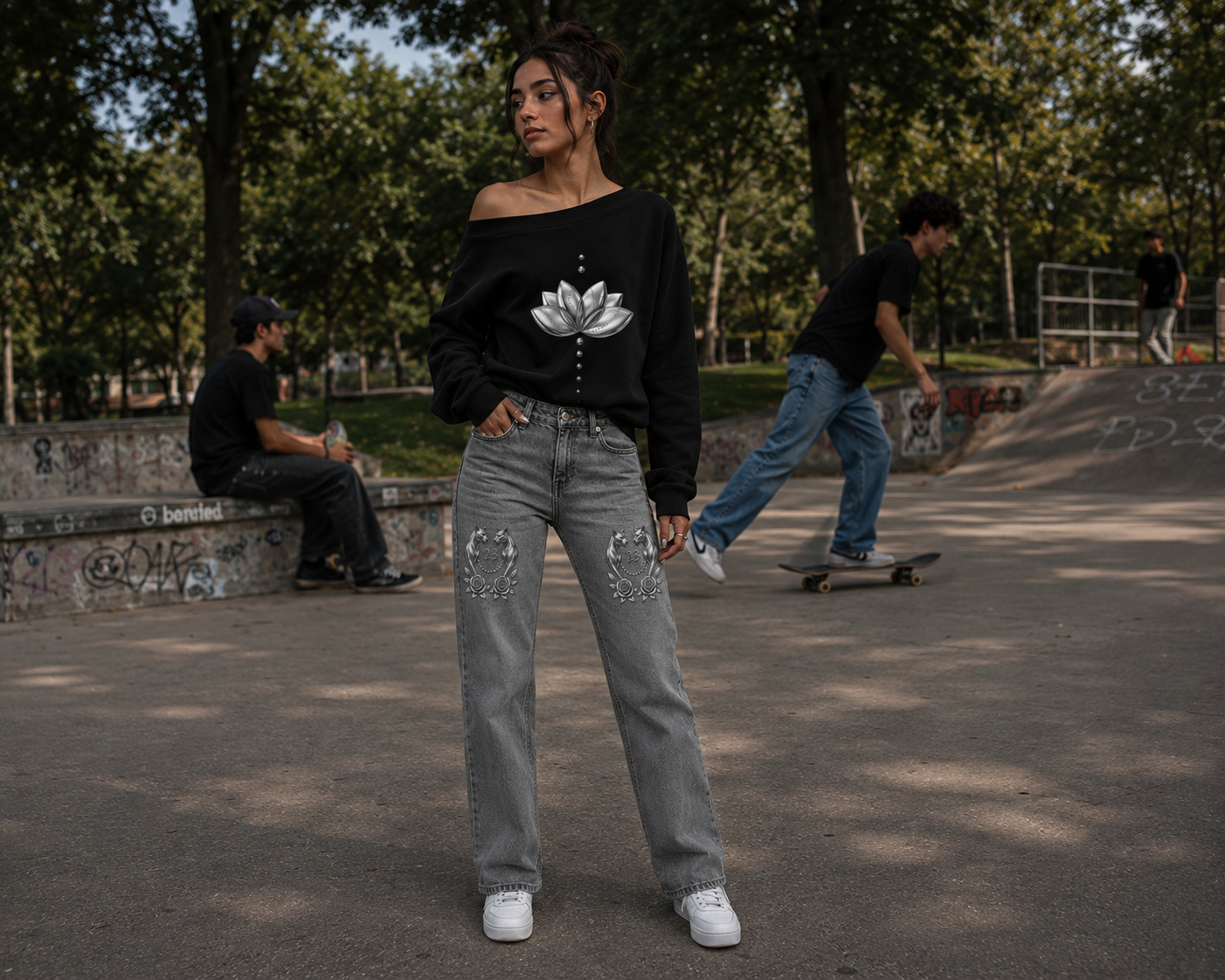 STRAIGHT - LEG JEANS