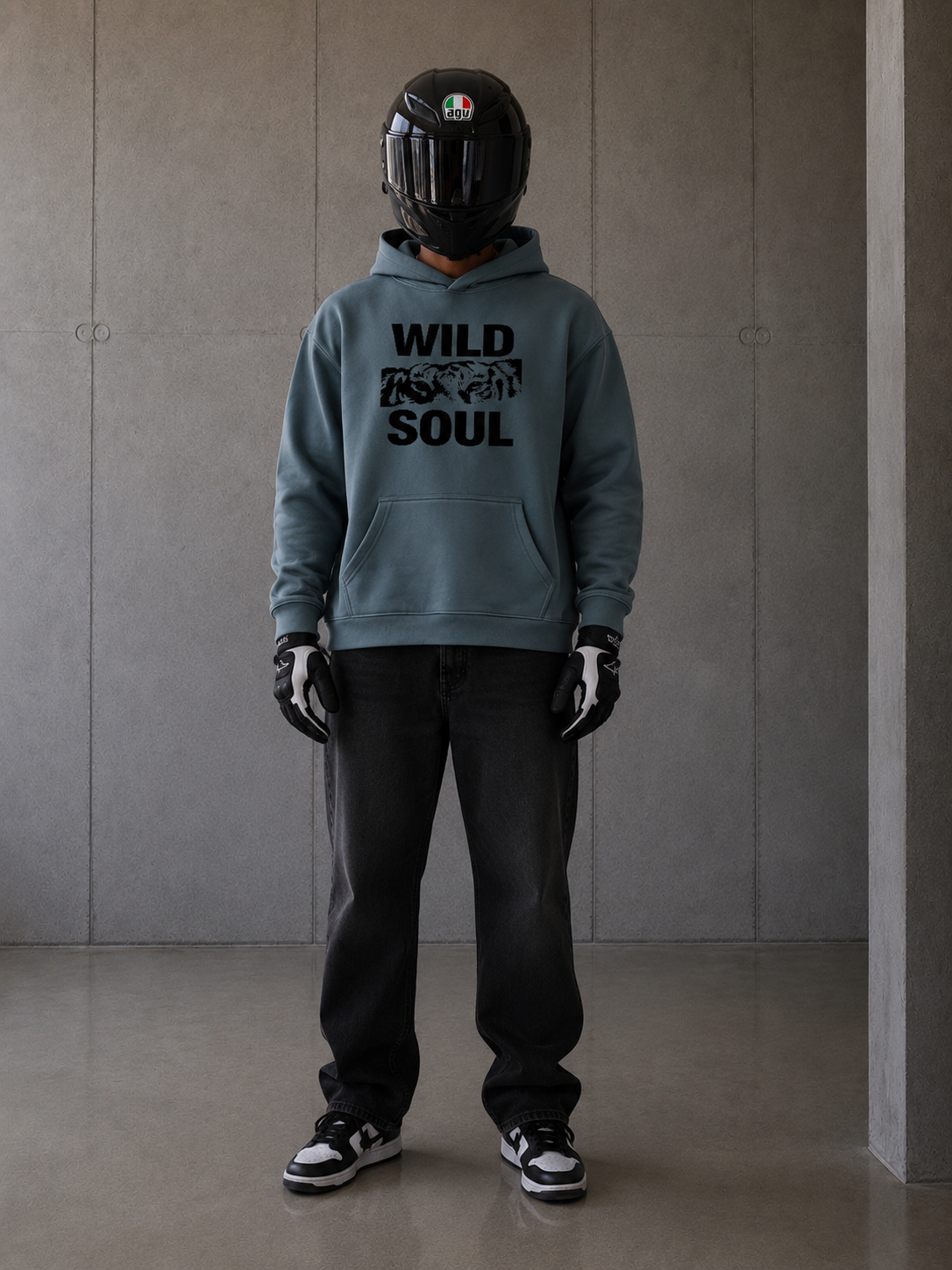 WILD SOUL OVERSIZED HOODIE