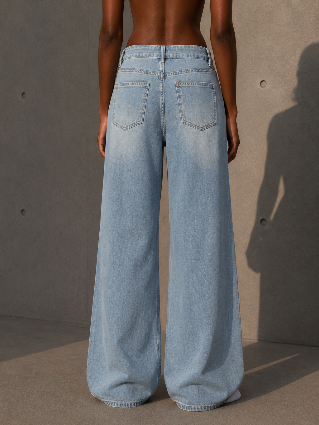 CLEAN VINTAGE WASH JEANS